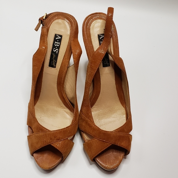 Chunky Heel Peep Toe Sling Back Pumps - Picture 4 of 4